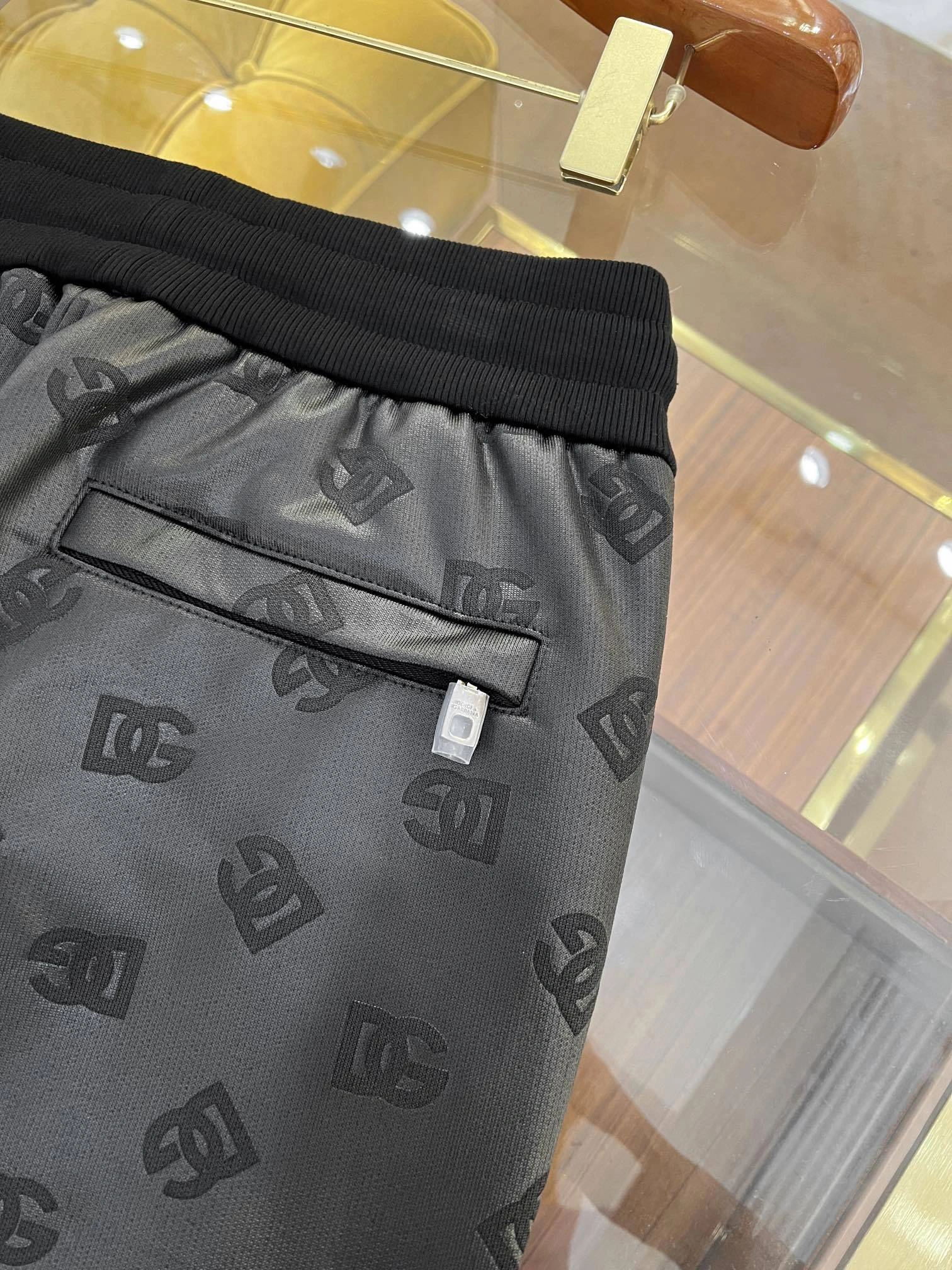 WG.Luxury-- 4o835& item:D-F409K0111